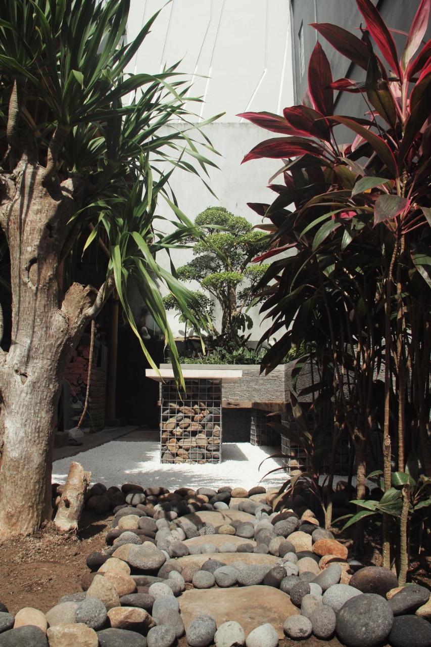 Nuka Beach Inn Kuta Lombok Extérieur photo